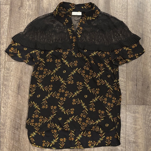Sandro Floral and Butterfly Lace Top - Picture 3 of 6
